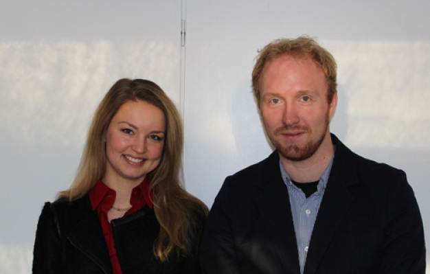 Die beiden Preisträger Apothekerin Anna Novikova und Apotheker Marten Klukkert.