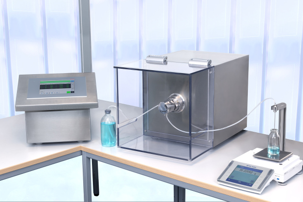 Neue Laboranlage FHM 1000
Mit der neuen FHM 1000-Serie präsentiert Bosch Packaging Technology halbautomatische, modulare Laboranlagen für die Abfüllung flüssiger Pharmazeutika.