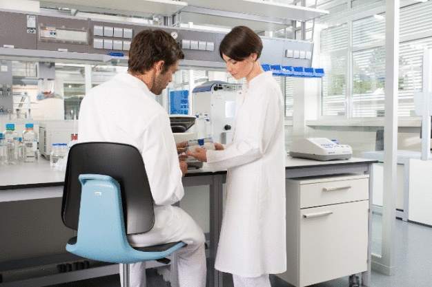: One of Bimos’ core competences is developing high quality, innovative chairs for laboratory work. The new Labsit laboratory chair has a convincingly fresh look, quality and durability. (Photo: © Bimos)