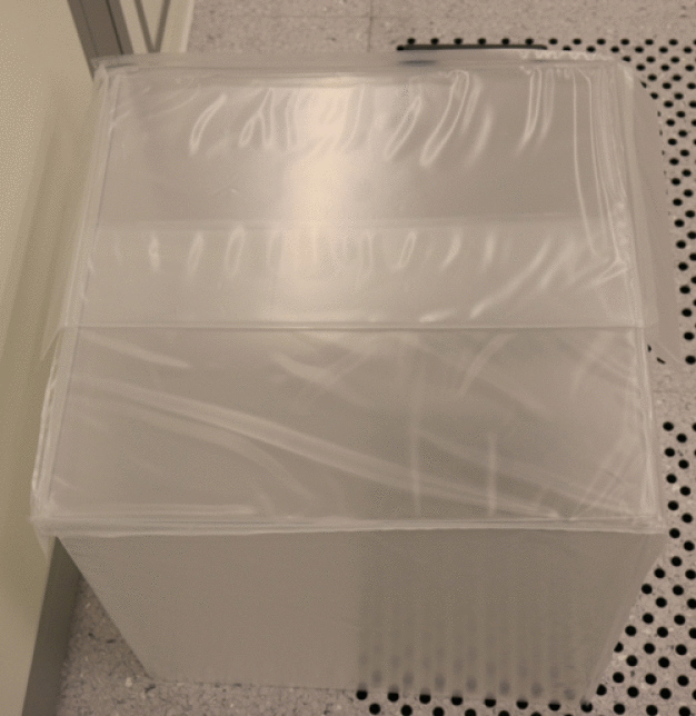 Entfaltete Box ready to use. (© OHB System AG) / Unfolded box ready for use. (© OHB System AG)
