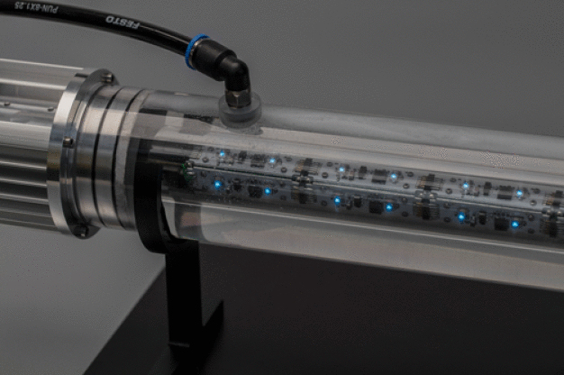 UV-LEDs sind robust – sie eignen sich daher ideal für die mobile Wasser-Aufreinigung. (© FBH/schurian.com)