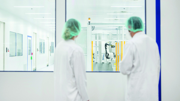 Reinraumkapazitäten deutlich ausgebaut: Die automatische Verpackungsanlage ist Teil des um 222 m2 erweiterten neuen Reinraums.