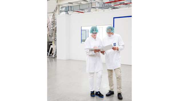 Pöppelmann FAMAC® bietet Kunden streng regulierten Branchen hochmoderne, GMP-konforme Lösungen.