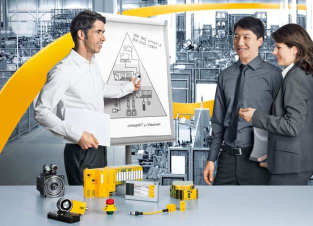 Der Komplettanbieter für die sichere Automation zeigt in Nürnberg Neuheiten aus den Bereichen Sensorik, Steuerungs- und Antriebstechnik sowie Visualisierung. (Foto: Pilz GmbH & Co. KG) / In Nuremberg the complete safe automation supplier Pilz will be showing innovations from the fields of sensor, control and drive technology, as well as visualisation. (Photo: Pilz GmbH & Co. KG)

