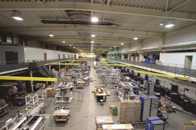 Für die Montage der Anlagen stehen den Mitarbeitern von Contexo eine Fläche von rund 2.000 Quadratmetern zur Verfügung. (Foto: Contexo GmbH)