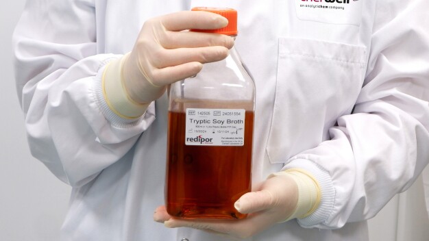 Redipor® terminally sterilised plastic bottled media products are tougher, lighter and require lower recycling temperatures than glass to support reduction of carbon expense.