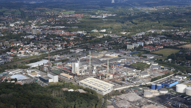 Für die Aurubis AG am Standort Lünen verantwortet Piepenbrock die Aufbereitung der Atemschutzgeräte sowie weitere Reinigungsarbeiten. (Bild: Aurubis AG)