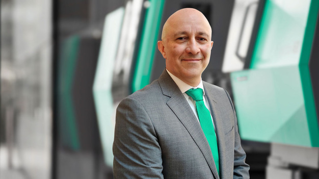 Pascal Laborde leitet seit dem 1. November 2020 die Arburg Tochtergesellschaft in Frankreich. (Foto: ARBURG) / Pascal Laborde has been in charge of the Arburg subsidiary in France since 1 November 2020. (Photo: Arburg)
