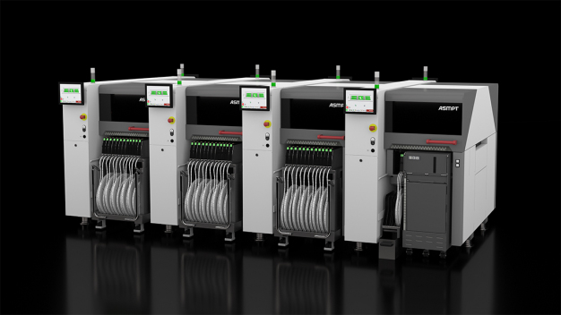 Die SIPLACE TX micron kann jetzt auch mit der SIPLACE Tray Unit betrieben werden. Neue Trays können ohne Unterbrechung im laufenden Betrieb nachgefüllt werden. (Copyright: ASMPT)