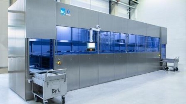 Die BvL Atlantic Tauchreinigungsanlage erfüllt höchste Anforderungen auf Grade 1 und Grade 2 Niveau und findet Anwendungen in der Halbleiterzulieferindustrie, Optikindustrie und Präzionstechnik. Die BvL Atlantic Tauchreinigungsanlage erfüllt höchste Anforderungen auf Grade 1 und Grade 2 Niveau und findet Anwendungen in der Halbleiterzulieferindustrie, Optikindustrie und Präzionstechnik.
