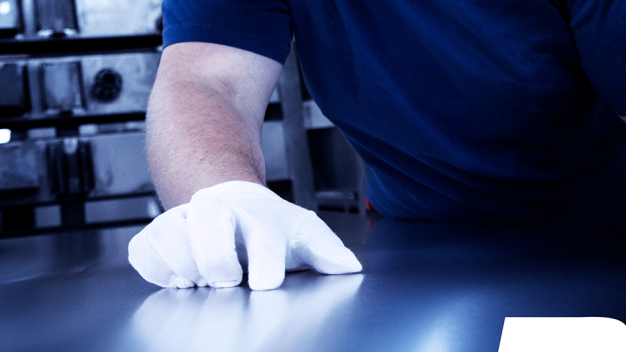 Wir sind DIE EDELSTAHLEXPERTEN. Mit tiefem Prozessverständnis entwickeln wir hygienische Lösungen für die LIFE SCIENCE Branche, die höchsten Anforderungen gerecht werden.