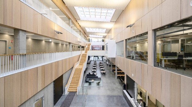 Atrium und angeschlossene Korridore (Copyright: Daniel Keil)
