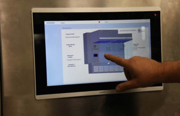 Die Bedienung von HygienicSafe-Geräten kann bequem über ein übersichtliches Touch-Panel erfolgen. (Quelle: bc-technology GmbH)