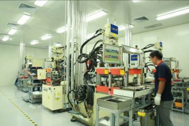 Fertigungs- sowie Entwicklungsleitung und Qualitätsmanagement in Suzhou sind international integriert. (Quelle: Flexan)