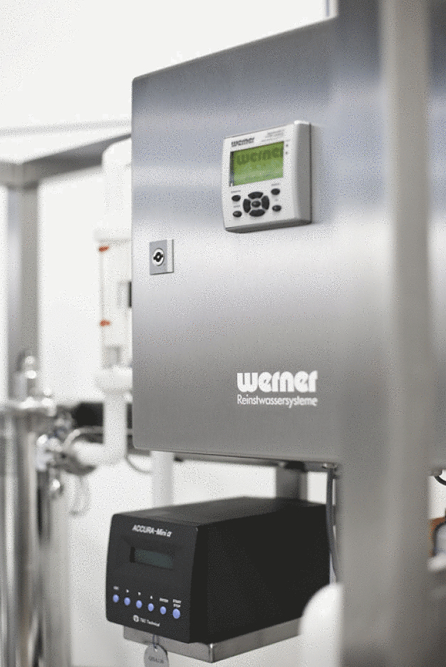 Werner Reinstwassersystem Anlagensteuerung und TOC-Überwachung ©Werner GmbH 2015