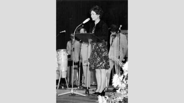 Dorothee Bürkert at a company celebration (1974) (Source: Bürkert Company Archive)