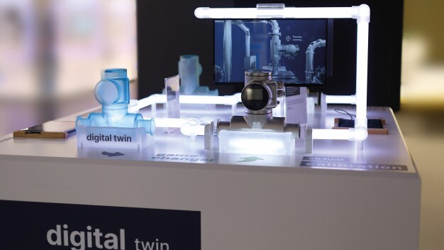Bürkert gibt auf seinem Messestand bei der SPS Expo 2026 einen vielfältigen Überblick über praktische Integrationslösungen – von der Konstruktion über den Betrieb bis hin zu Logistik. (Quelle: Bürkert Fluid Control Systems)