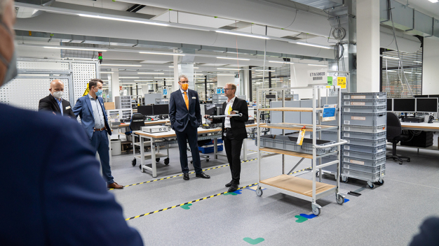 Mehr Raum: Die Calibration Factory hat genug Raum für ein sich ständig vergrößerndes Kalibrierportfolio. Mehr Raum: Die Calibration Factory hat genug Raum für ein sich ständig vergrößerndes Kalibrierportfolio.