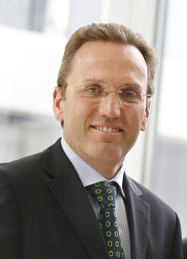 „Die Nachfrage nach europäischer Hochtechnologie in Asien ist ungebrochen. Wir gehen davon aus, auch in China unseren Umsatz weiter steigern zu können.“ 
Christian Pum, CSO

