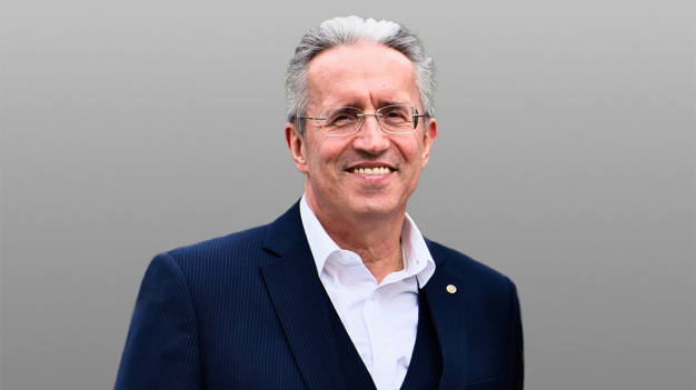 Dr. Georg Holzinger: Amministratore Delegato di SHIBAURA MACHINE e portavoce della direzione di SHIBAURA MACHINE LWB GmbH. (Fonte: Shibaura Machine LWB)