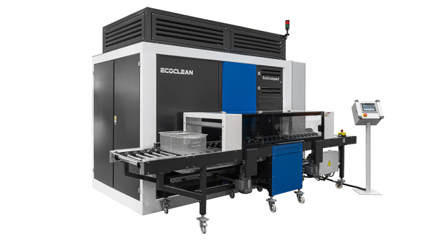 Durch eine hohe Chargenkapazität, verbesserte Waschmechanik und Medienaufbereitung sowie energieoptimierte Anlagentechnik erfüllt die EcoCcompact Reinigungsaufgaben von der Vor-, Zwischen- und Endreinigung sowie Konservierung schnell, bedarfsgerecht und zu minimierten Stückkosten. (Bildquelle: Ecoclean) / Thanks to its large batch capacity, improved washing mechanics and wash fluid reconditioning as well as energy-optimized system technology, the EcoCcompact accomplishes cleaning tasks ranging from pre-cleaning and intermediate cleaning to final cleaning and preservation - fast, needs-based manner and at minimized unit costs. (Photo source: Ecoclean)