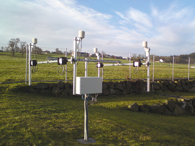 E+E Wetterstation mit EE33-J Feuchte/ Temperaturtransmittern.