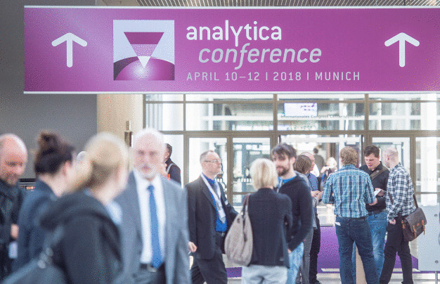 Eingang analytica Conference