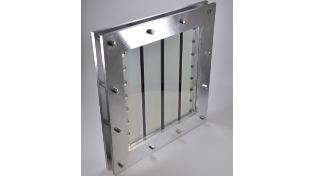 Einzelmodul eines autarken Tandem-PEC-Reaktors. © Fraunhofer IKTS / Individual module of a standalone tandem PEC reactor. © Fraunhofer IKTS