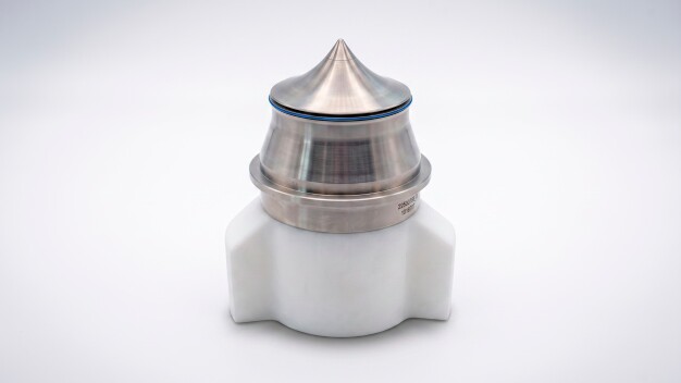 Neue Sprühdüse FLEXIJET® für die Wirbelschichtgranulation.