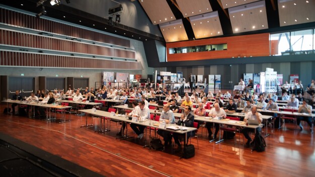 Ein Schwerpunktthema bei der diesjährigen Fachtagung widmet sich der Energieeffizienz und Nachhaltigkeit, unter anderem mit Best Practice-Beispielen zur Umsetzung. (Bildquelle: fairXperts GmbH & Co. KG)