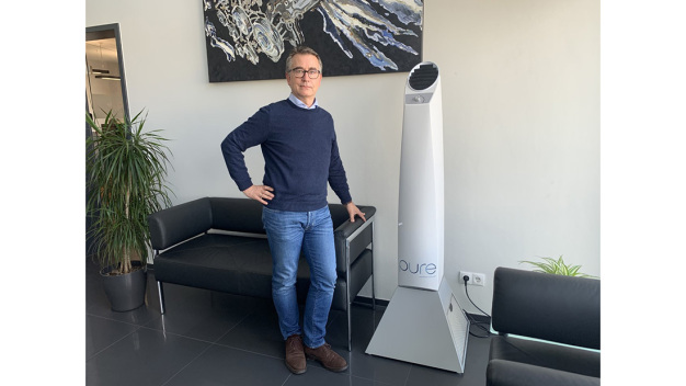 „Gesundheitsschutz ist uns auch über Corona hinaus wichtig“, erklärt Frank Herrmann von der
GEBA-Autoteile GmbH. „Gesundheitsschutz ist uns auch über Corona hinaus wichtig“, erklärt Frank Herrmann von der
GEBA-Autoteile GmbH.