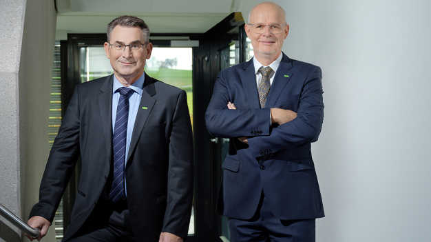 Die beiden Geschäftsführer Heinz Kindlhofer und Wolfgang Timelthaler. (Foto: E+E Elektronik Ges.m.b.H.) / The two managing directors Heinz Kindlhofer and Wolfgang Timelthaler. (Photo: E+E Elektronik Ges.m.b.H.)