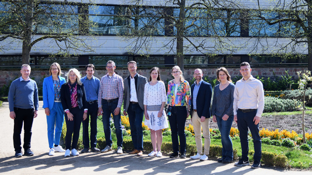 Kick-off: Das Fraunhofer-Projektteam und die Beiräte aus der Industrie von »HATE-Fluor« beim ersten Meeting am Dienstag, 8. April 2025.  © Fraunhofer IFAM / Kick-off: The Fraunhofer project team and the industry advisory board of 