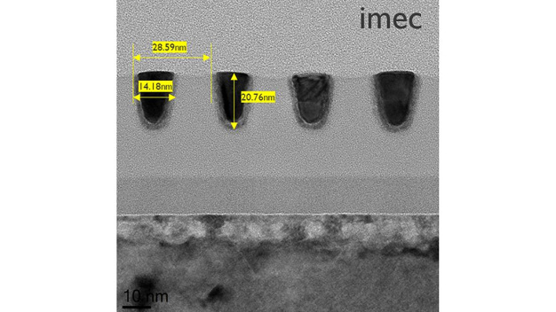 28nm Pitch Single-Exposure-Strukturierung mit dem MOx-Prozess von Inpria auf einem 0,33NA EUV-Vollfeldscanner nach Ru-Metallisierung. / 28nm pitch single-exposure patterning using Inpria’s MOx process on a 0.33NA EUV full field scanner after Ru metallization.