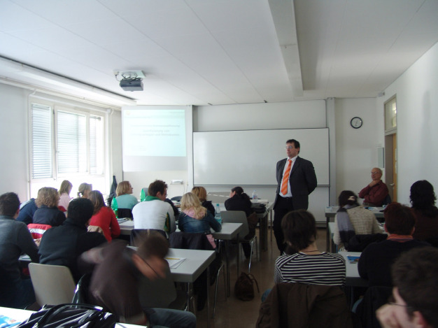Testo industrial services referiert an der Hochschule Albstadt-Sigmaringen