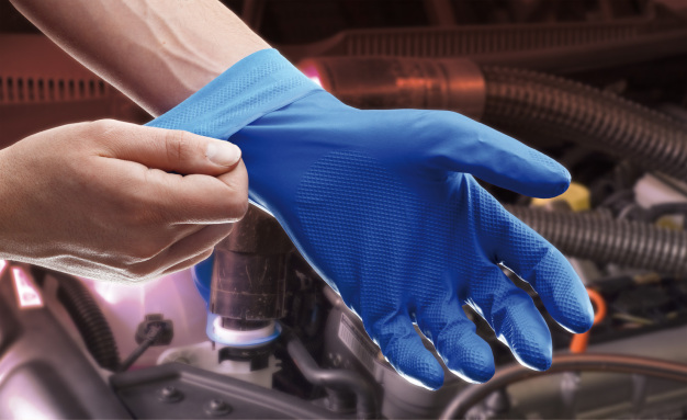 Aquadri?-Technik von Ansell hält Hände in Handschuhen länger trocken