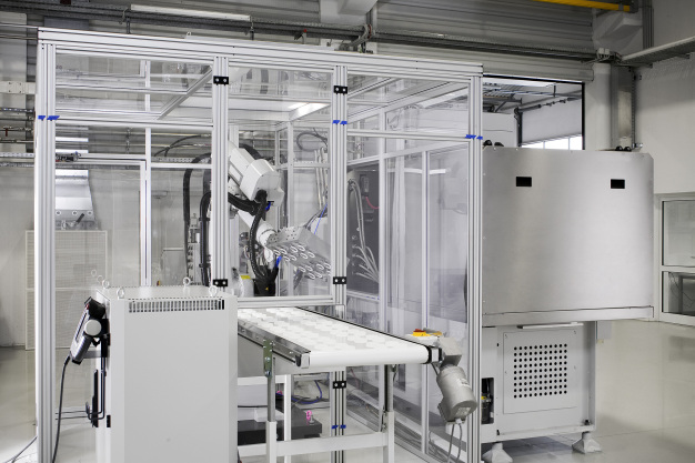 Automatisierung im Reinraum sichert effiziente Produktion