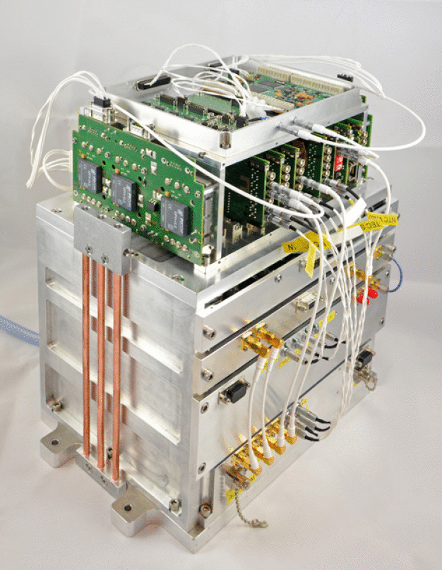 JOKARUS-Nutzlast: Für den ersten optischen Frequenzstandard auf Basis von molekularem Jod im Weltraum. (© HU Berlin/Franz Gutsch) / JOKARUS payload: Used to demonstrate the first optical frequency standard based on molecular iodine in space. (© HU Berlin/Franz Gutsch)