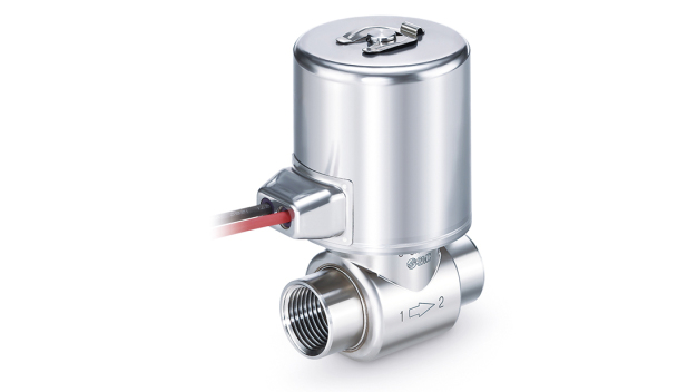 Das direkt betätigte 2/2-Wege-Magnetventil der Serie JSX von SMC bietet Durchflussraten von wahlweise 5 l/min (JSX10), 15 l/min (JSX20) oder 25 l/min (JSX30). (Foto: SMC Deutschland GmbH)