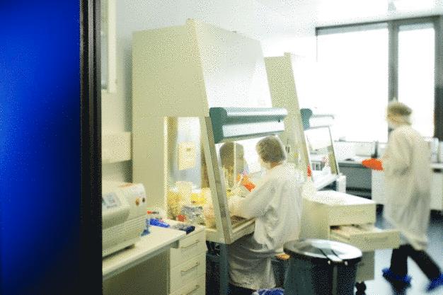 Labor Biotechnologie 1 © Octapharma