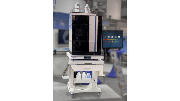 Die Labortische der HPLC-Serie verfügen über 250 kg Traglast, stufenlose Höhenverstellbarkeit und feststellbare Rollen. (Quelle: Sonation GmbH) Die Labortische der HPLC-Serie verfügen über 250 kg Traglast, stufenlose Höhenverstellbarkeit und feststellbare Rollen. (Quelle: Sonation GmbH)