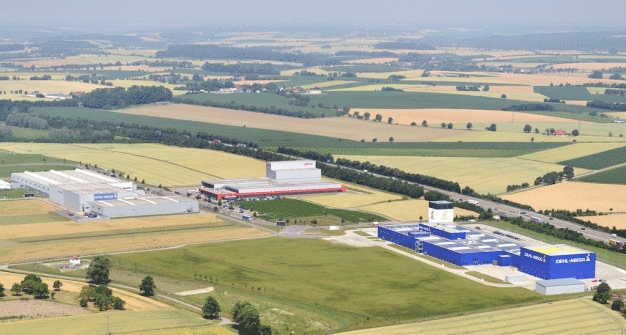 Im Gewerbepark Hohenlohe baut Ziehl-Abegg ein neues Gebäude für energiesparende Elektromotoren und Ventilatoren. Die bisherige Fertigung dieser Produkte wird von Künzelsau (Würzburger Straße) dorthin verlegt und ausgebaut.