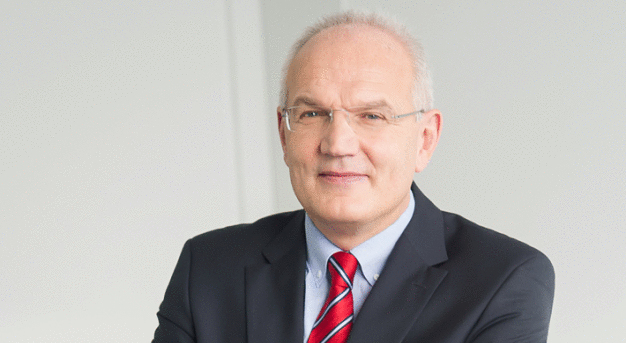 Als neuer Vorstandsvorsitzender der Raumedic-Gruppe will Martin Bayer künftig vor allem den US-Markt verstärkt bearbeiten. / As the new Chairman of the Raumedic Group, Martin Bayer will be focusing on growth on the US market.