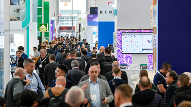High visitor interest in the MEDICA “Laboratory & Laboratory Diagnostics” halls (© Constanze Tillmann).