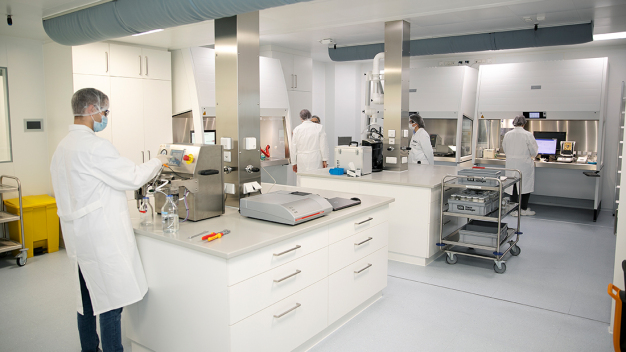 Die Labore bieten schon früh in der Entwicklung umfangreiche Analysemöglichkeiten. (Foto: Harro Höfliger) Die Labore bieten schon früh in der Entwicklung umfangreiche Analysemöglichkeiten. (Foto: Harro Höfliger)