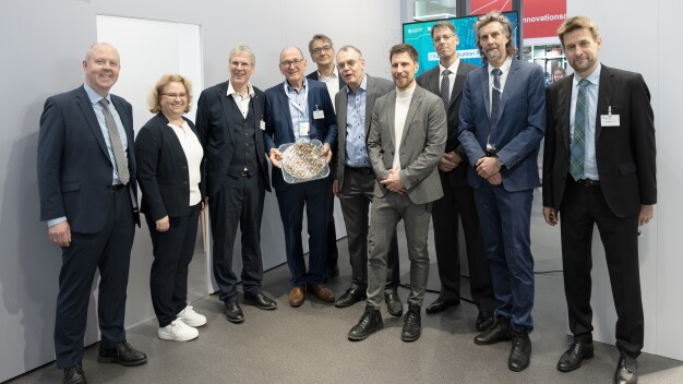 Auf der Hannover Messe fiel am 31. März 2025 der Startschuss für den neuen »Chiplet Application Hub« der Forschungsfabrik Mikroelektronik Deutschland (FMD). (Markus Jürgens © Fraunhofer-Gesellschaft)