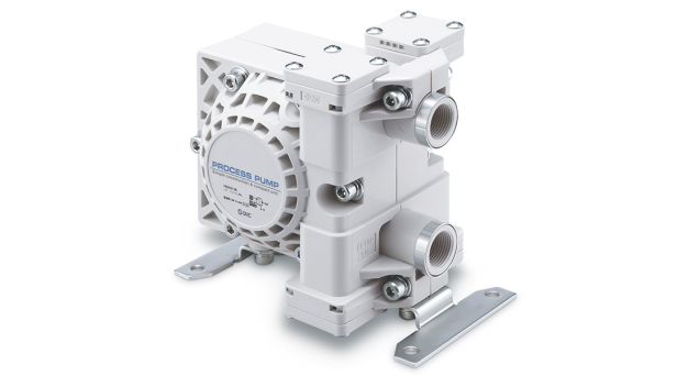 Die neue Prozesspumpe der Serie PA5000 aus Polypropylen (PP) in kompakter Ausführung spart nicht nur Platz und Energie, sondern erhöht zugleich die Leistung. Darüber hinaus überzeugt sie durch ihre clevere Konstruktion mit einem geringen Wartungsaufwand und einer hohen Lebensdauer. 
(Foto: SMC Deutschland GmbH)