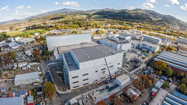 Die neue High-Containment-Produktionsstätte von Pfizer in Freiburg. / Die neue High-Containment-Produktionsstätte von Pfizer in Freiburg.