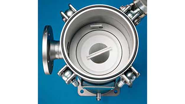 High-Flow Gehäuse für ein Maximum an Durchsatz: Für sehr hohe Durchflussraten hat Wolftechnik High-Flow-Filterelemente mit großen Oberflächen in kompakten und platzsparend gebauten High-Flow-Gehäusen entwickelt. MWTHF-Mehrfach-High-Flow-Gehäuse können mit bis zu 19 High-Flow-Faltelementen ausgerüstet werden. (Foto: Martin Wolf Wagner) High-Flow Gehäuse für ein Maximum an Durchsatz: Für sehr hohe Durchflussraten hat Wolftechnik High-Flow-Filterelemente mit großen Oberflächen in kompakten und platzsparend gebauten High-Flow-Gehäusen entwickelt. MWTHF-Mehrfach-High-Flow-Gehäuse können mit bis zu 19 High-Flow-Faltelementen ausgerüstet werden. (Foto: Martin Wolf Wagner)