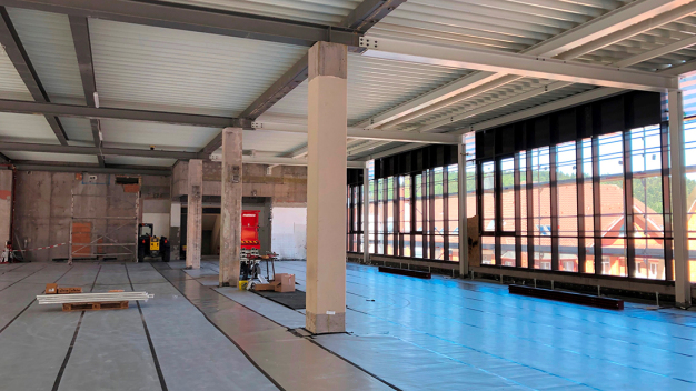 Die ehemalige Kantine im 3. Stock wurde für den Bau des Reinraums vollständig entkernt.